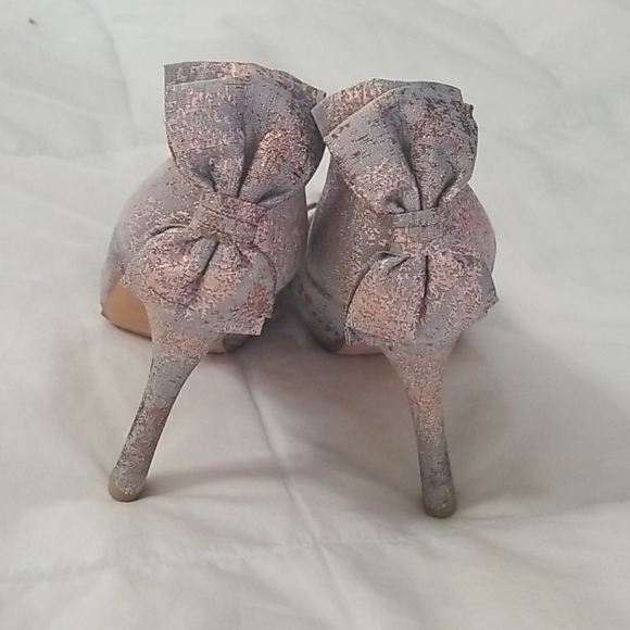 Badgley Mischka 5" heels - Picture 2 of 7